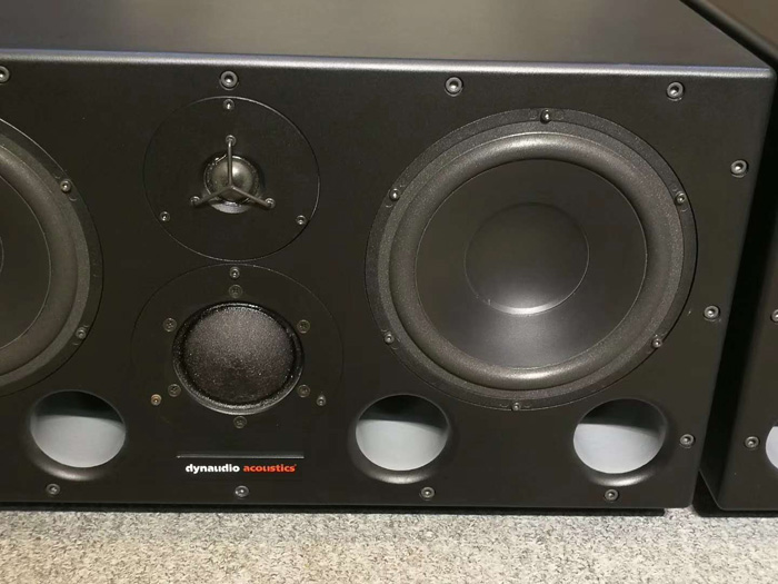 丹拿声学 dynaudio acoustics m2 录音室监听箱