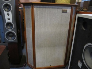 Tannoy Westminster 西敏寺