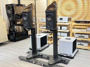 英国 Wilson Benesch 金驰 Endeavour 奋进号旗舰书架箱