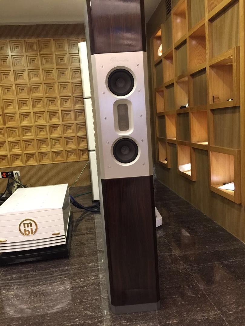 德国 burmester 柏林之声 077前级 909mk5后级 069cd机 b100音箱