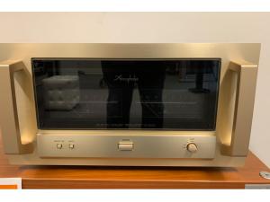 金嗓子accuphase p-7100后级