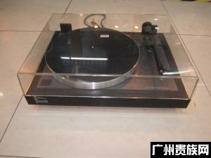 英国【莲】唱盘AXIS TURNTABLE