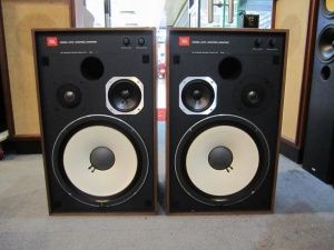 JBL-4312A