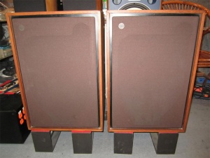 英国天朗TANNOY HPD-315A钢磁12寸音箱