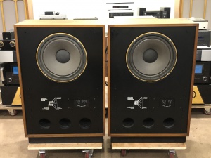 TANNOY.天朗.385A.十五寸全钢磁同轴音箱