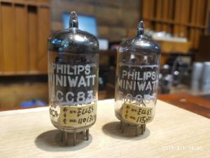 飞利浦 PHILIPS MINIWATT ECC83/12ax7 一对