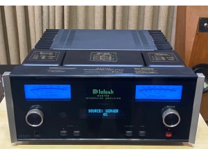 麦景图 Mcintosh MA6700 合并功放