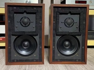 英国 KEF  LS 35A 经典BBC 监听音箱